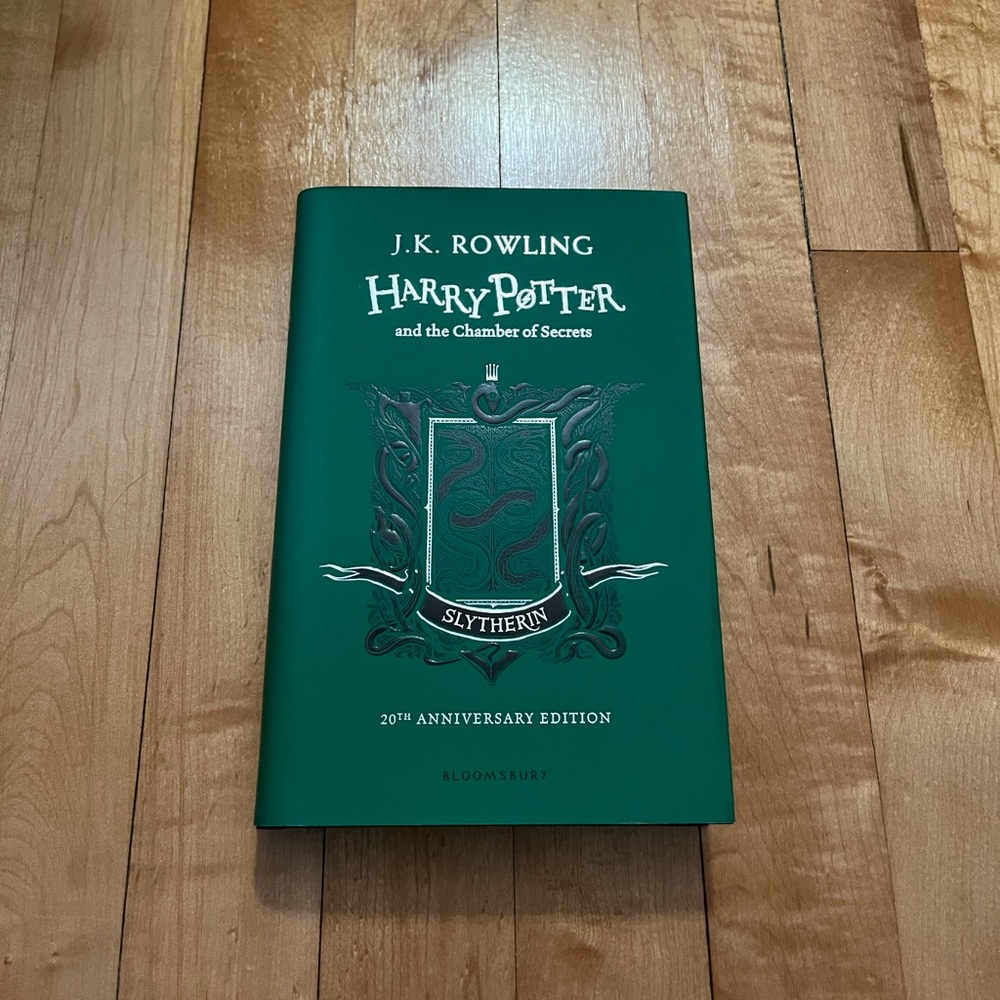 Bloomsbury Slytherin Edition Harry Potter Book Chamber of Secrets